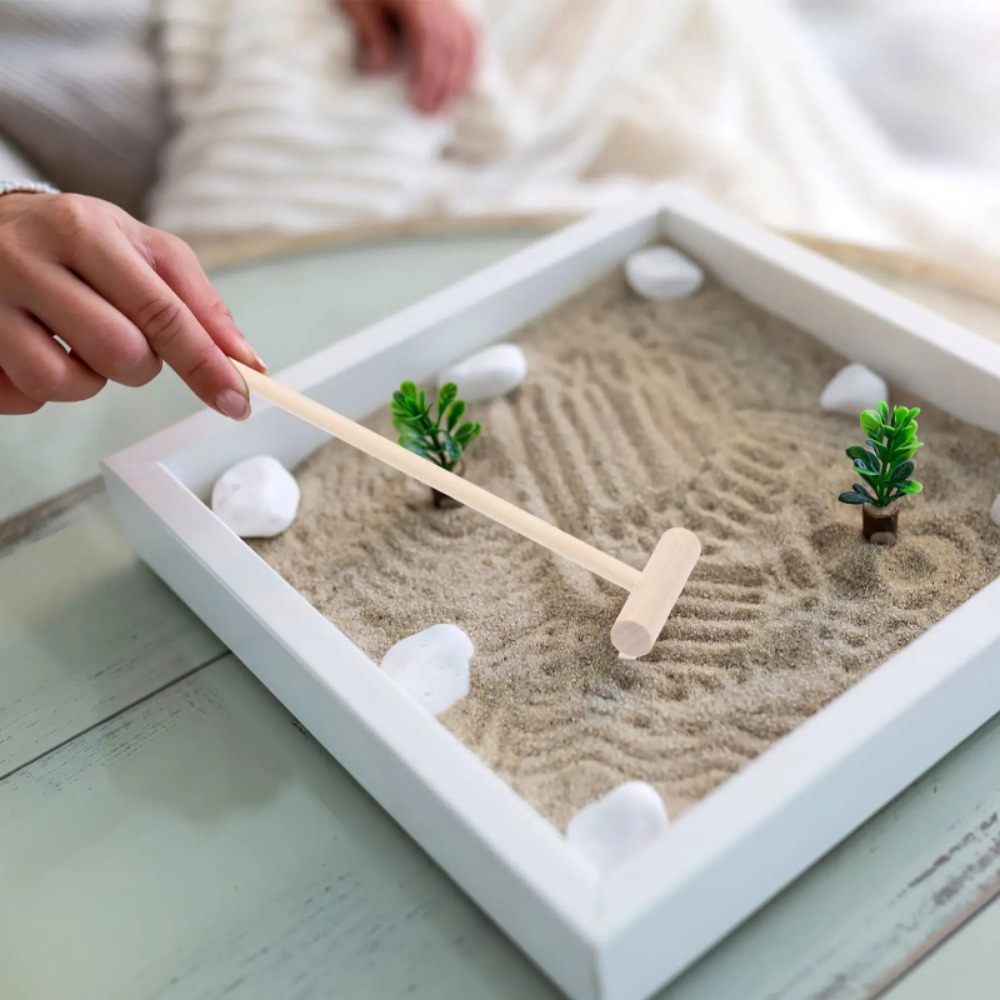 Zen Gardening Tools - Набор из 6 миниатюрных бамбуковых грабель